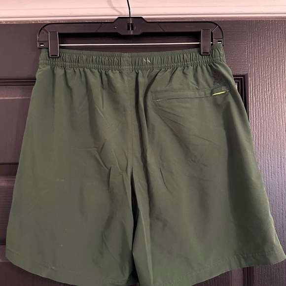 Chubbies - Picture 4 of 4